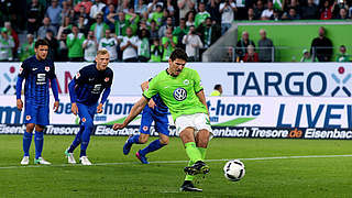 Relegation: Gomez schießt Wolfsburg zum 1:0 gegen Braunschweig