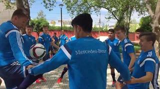 U 17-Junioren: Aktivierung vor dem Spiel gegen Mexiko