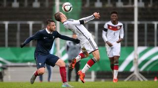 U 19:  Deutschland siegt  3:2 gegen Frankreich