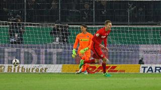 Branimir Hrgota schießt die Eintracht ins Finale
