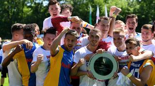 Eintracht Braunschweig gewinnt DFB-Junioren-Vereinspokal