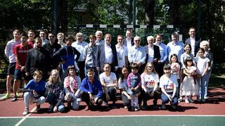 DFB-Delegation besucht Moskauer Kinderheim