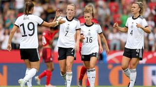DFB-Frauen mit Kantersieg gegen die Schweiz