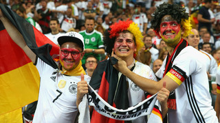 You'll never walk alone: Fan-Gruppen bei der EURO