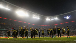 Zweites Halbfinalspiel: Dortmund feiert in München