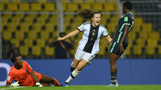 Sieg zum WM-Auftakt: U 17-Juniorinnen drehen Spiel gegen Nigeria