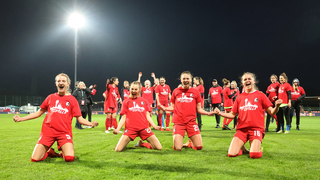 Sieg in der Nachspielzeit: Freiburg zieht ins Pokalfinale ein