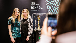 WM-Kickoff und Trophy Tour in Berlin