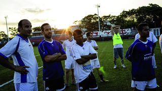 Fragen und Antworten: Fußball mit Flüchtlingen