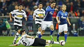 1:1 auf Schalke: Gladbach leicht im Vorteil