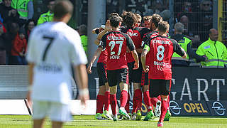 2:1 gegen Bayer: Freiburg auf Europakurs