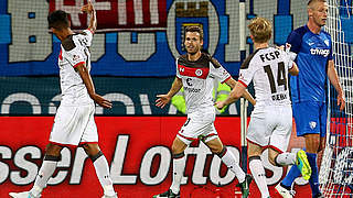 1:0 in Bochum: St. Pauli startet mit Sieg