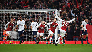 Mustafi köpft Arsenal zum Derbysieg