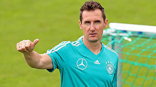 FC Bayern: Klose gibt Trainerdebüt