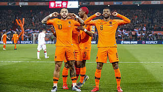Oranje startet mit souveränem Sieg