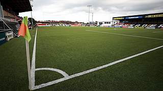 Für Fan-Match in Belfast bewerben: Kicken im Erstliga-Stadion