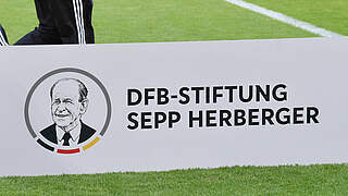 DFB-Stiftung Sepp Herberger sucht Projektmanager (m/w/d)