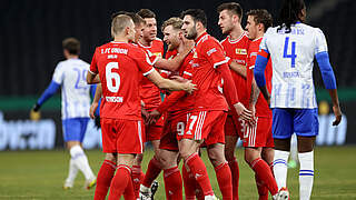 Union Berlin und Freiburg komplettieren das Viertelfinale