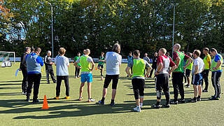 Nationalmannschaft unterstützt Ausbildung im Kinderfußball