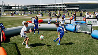 DFB-Kinderfußball-Tour beeindruckt auch die Nationalmannschaft