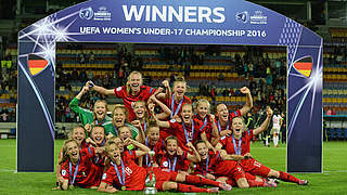 Sieg im Elferschießen gegen Spanien: U 17-Juniorinnen holen EM-Titel