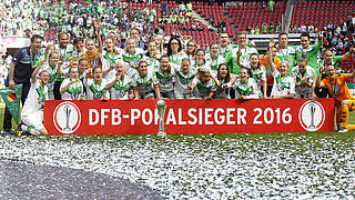 Titelverteidiger Wolfsburg reist nach Dresden