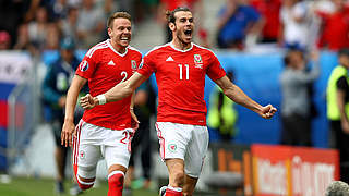 Wales gewinnt Debütantenball