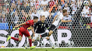 0:0 gegen Polen: DFB-Team bleibt Erster