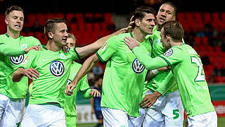 Video: Gomez trifft, Wolfsburg im Achtelfinale