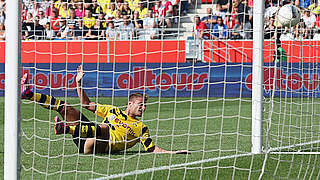 Dortmund siegt in Breslau, Hannover gegen Bremen