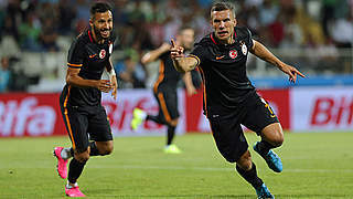 Podolski verhindert Galatasaray-Fehlstart