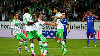 3:0 gegen Schalke: Wolfsburg Tabellenführer