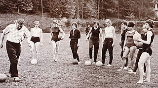 1961: So lernten Lehrerinnen Fußball