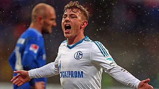 Meyer und Sané führen Schalke zum Sieg - VfB gewinnt packenden Krimi