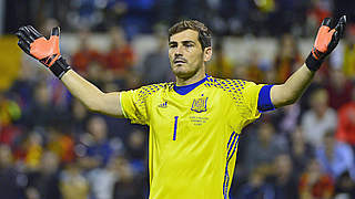 Spanien bei Casillas-Rekord torlos