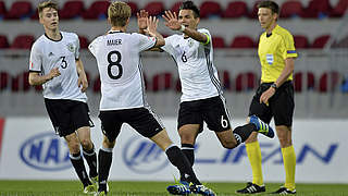 4:0 gegen Österreich: U 17 als Gruppensieger ins Viertelfinale
